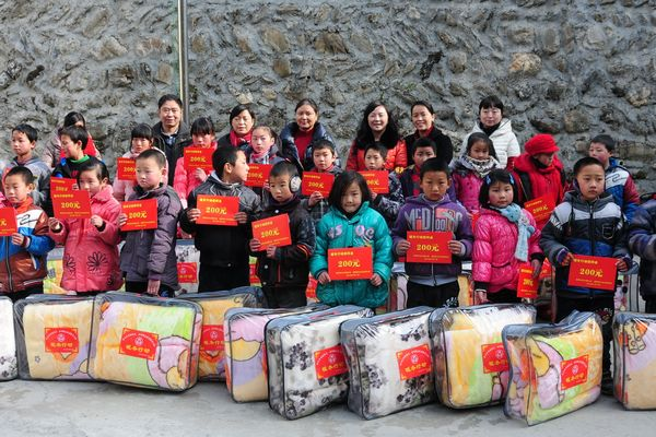 暖冬行动 温暖你我